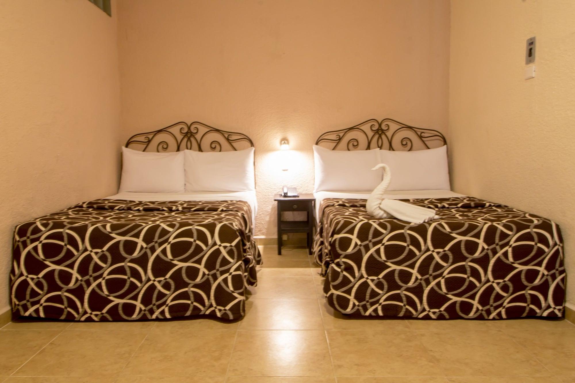 Hotel Colon Mérida Esterno foto