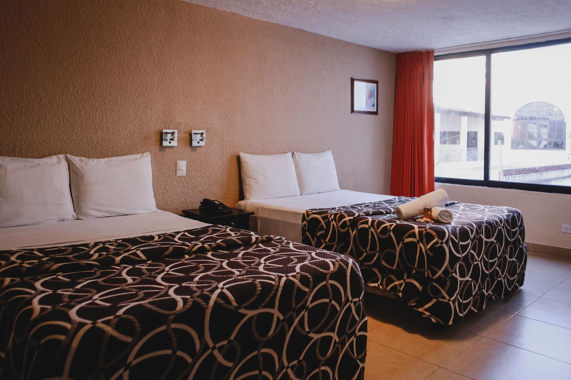 Hotel Colon Mérida Esterno foto
