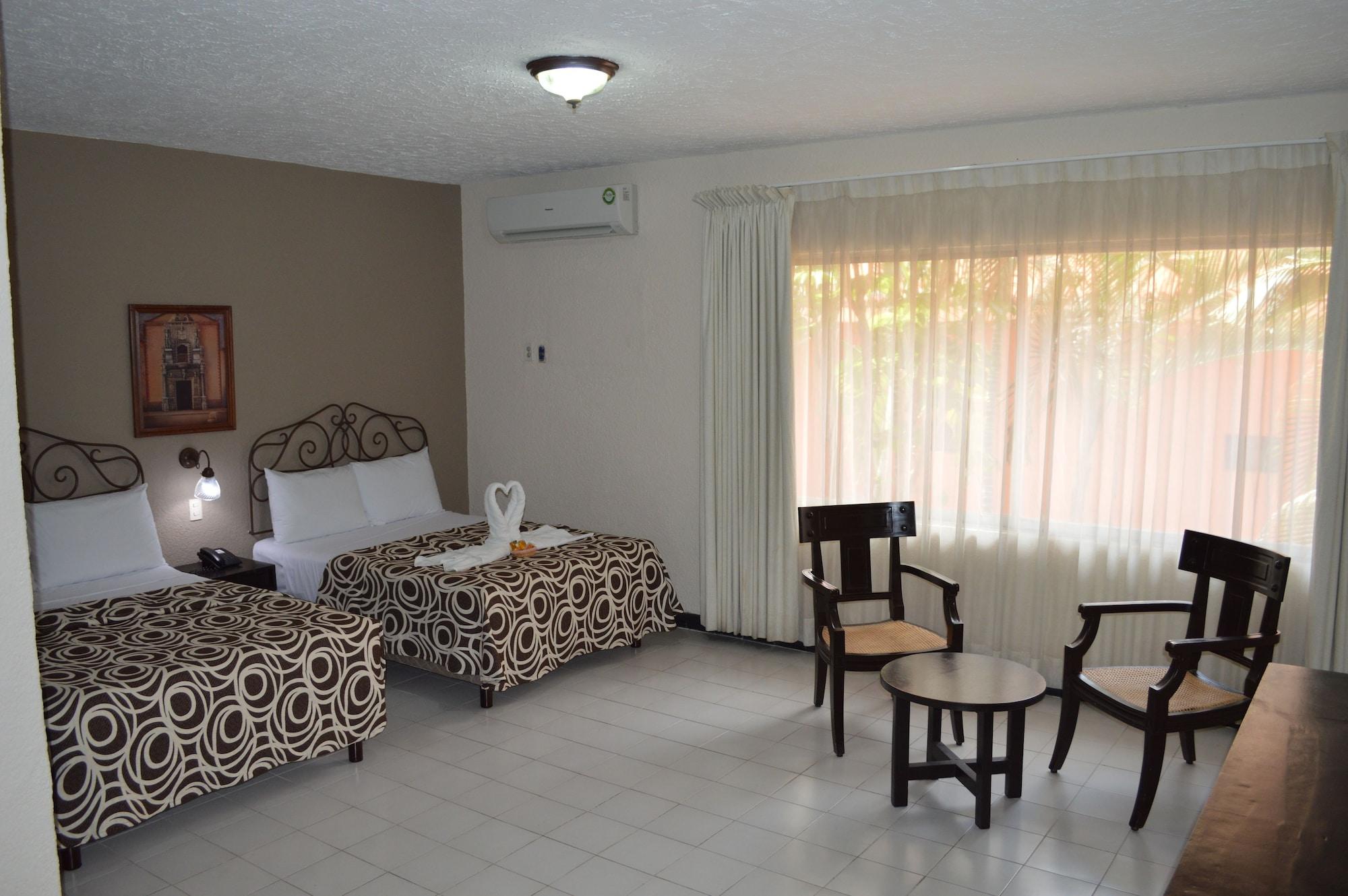 Hotel Colon Mérida Esterno foto
