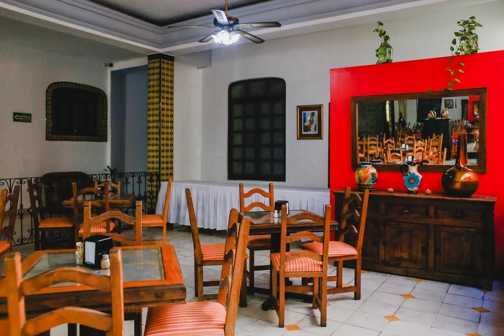 Hotel Colon Mérida Esterno foto